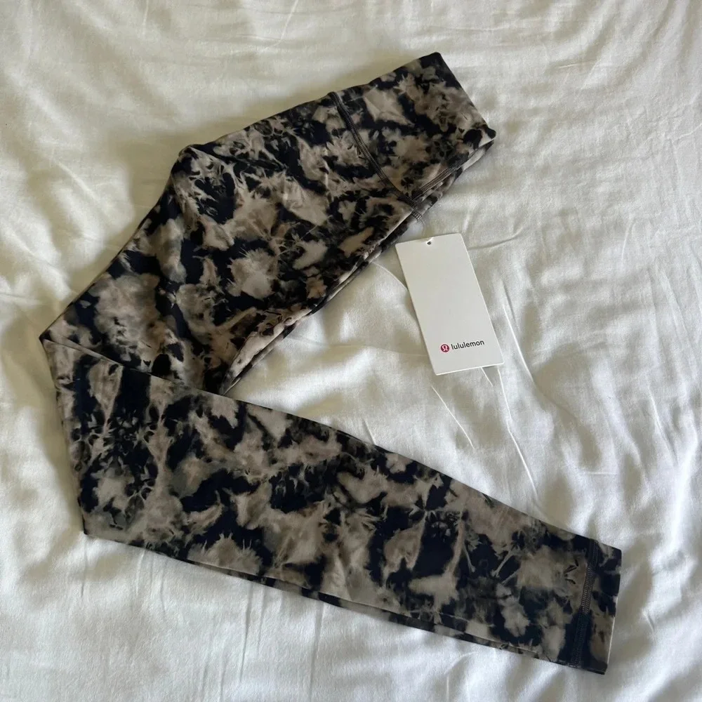 🆕 Lululemon Wunder Train HR Tight 28” Dispersed Light Raw Linen Multi